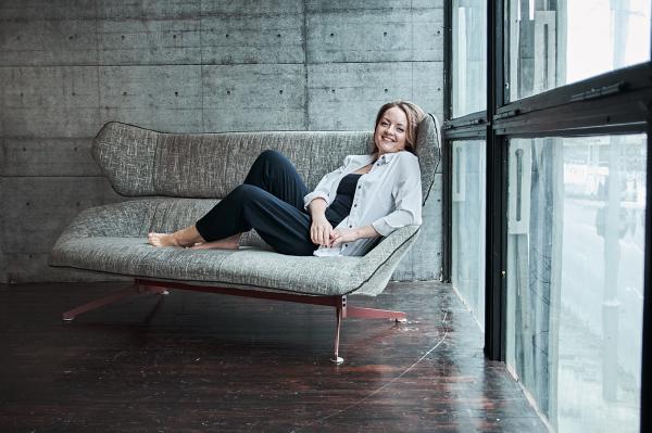 Бизнес портрет фотографа. Герой съемок Анастасия. 